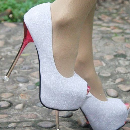 Peep Toe
